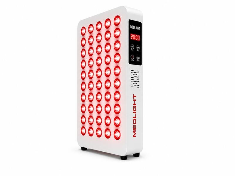 Red light therapy device emitting therapeutic wavelengths